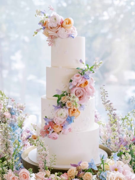 La Jolla Country Club, CA luxury wedding flowers by CHIC Flowers - arrangement 18