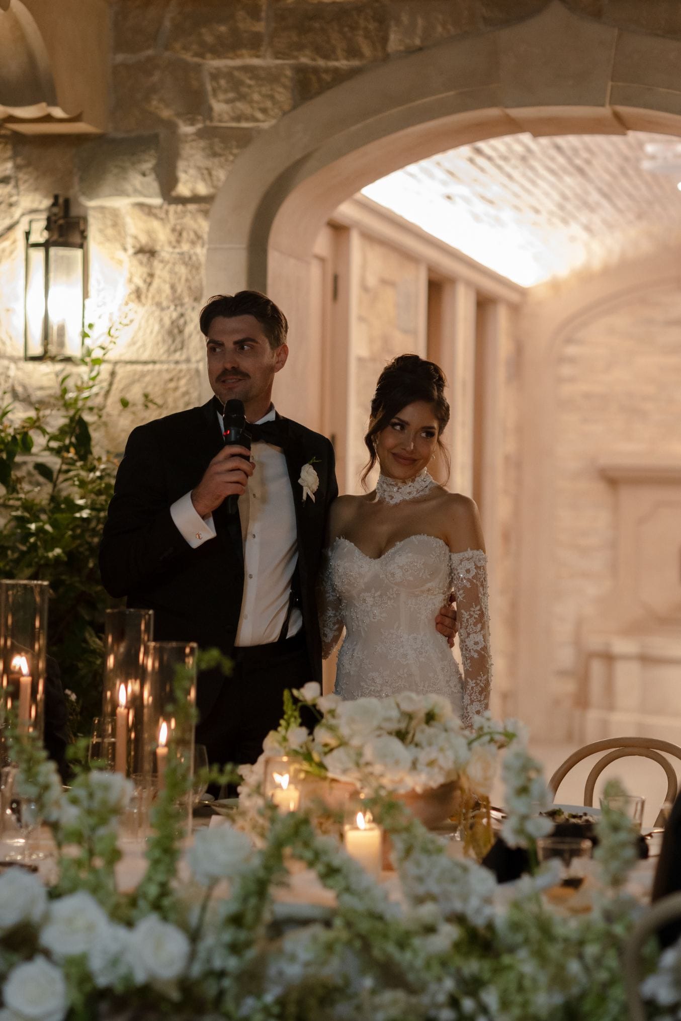 Monserate Winery, Fallbrook luxury wedding flowers by CHIC Flowers - arrangement 7