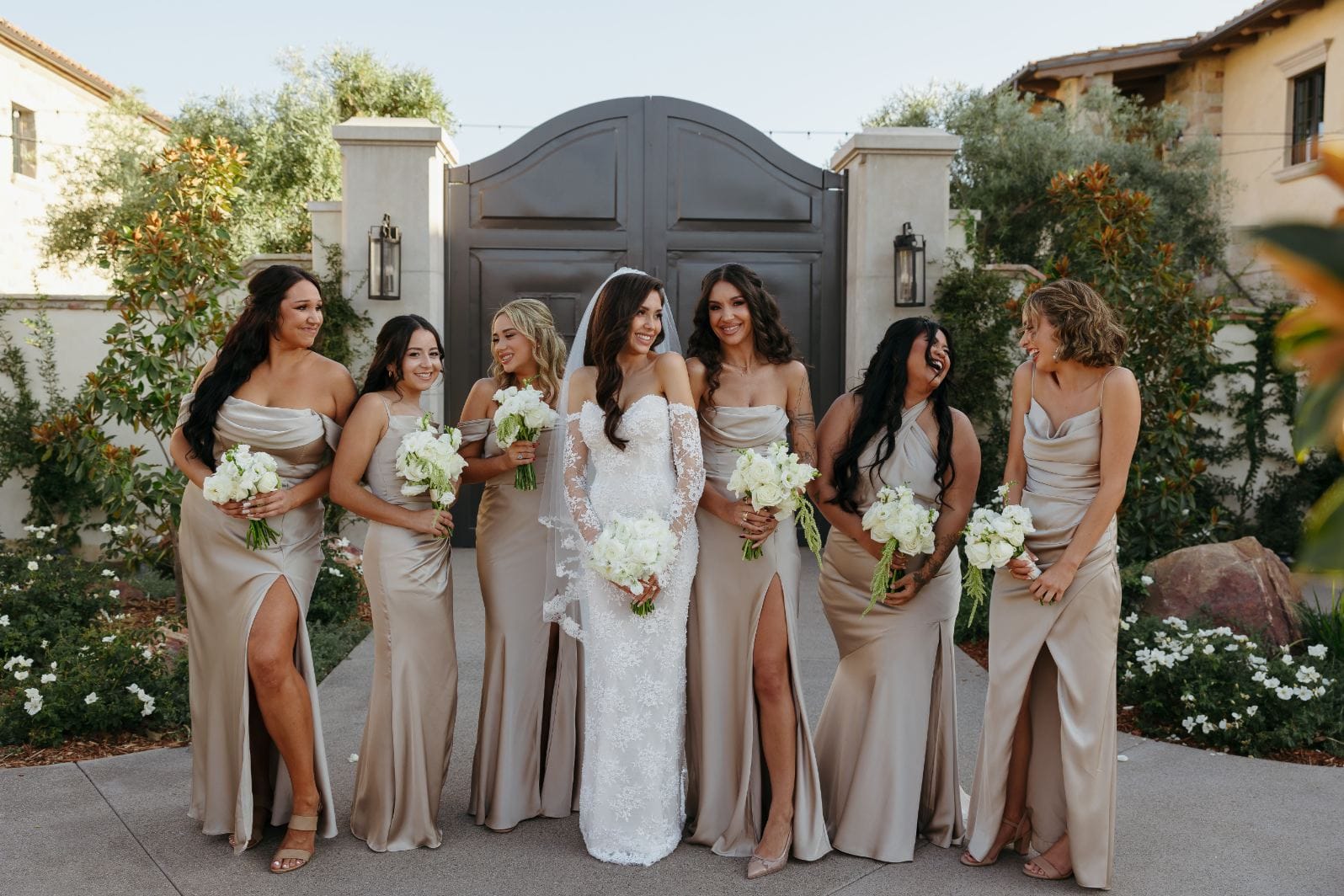 Monserate Winery, Fallbrook luxury wedding flowers by CHIC Flowers - arrangement 14