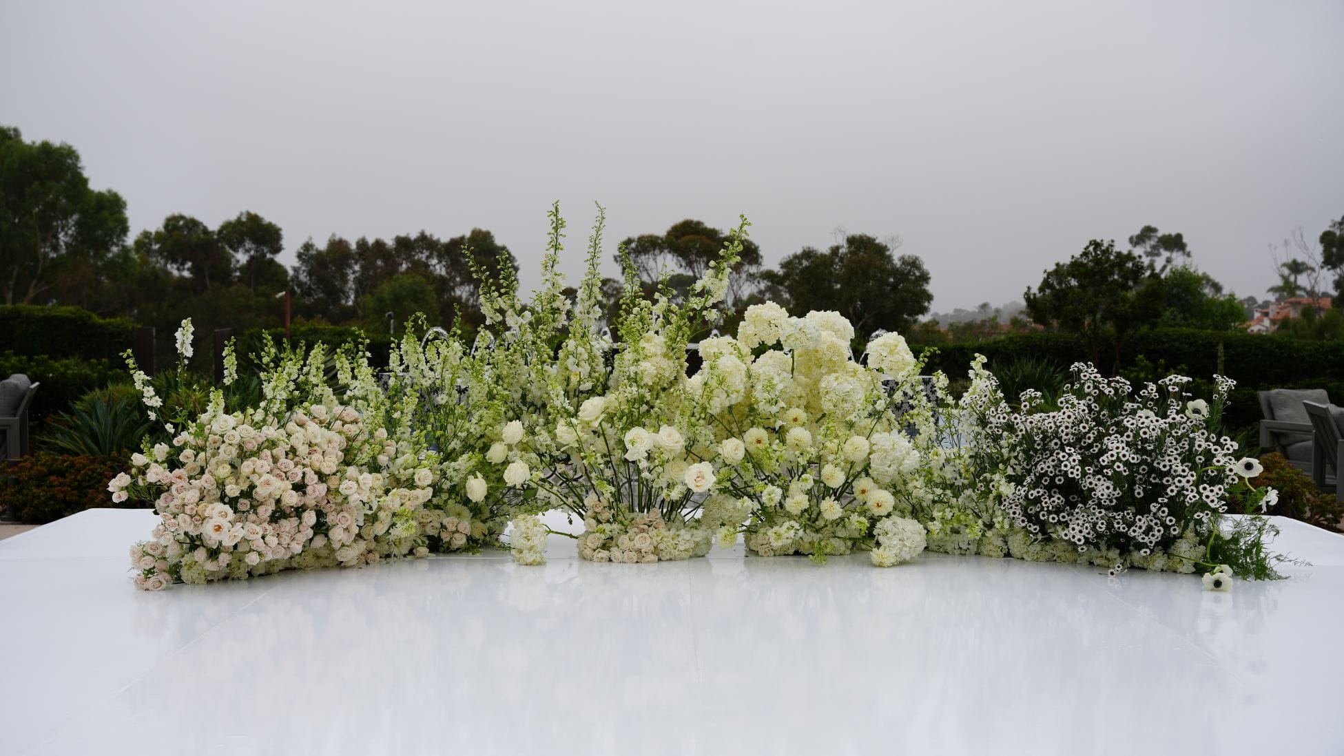 Park Hyatt Aviara luxury wedding flowers by CHIC Flowers - arrangement 7
