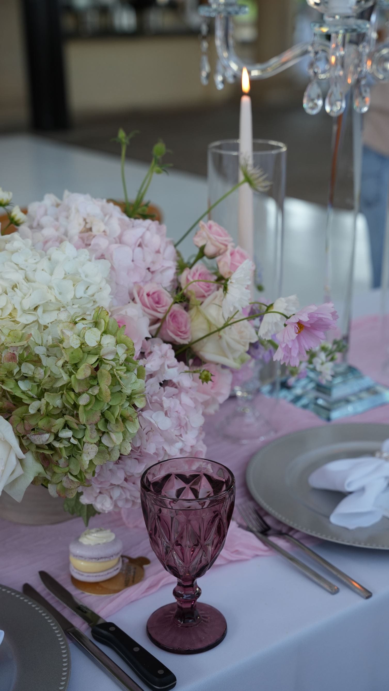 Hotel Del Coronado, CA luxury wedding flowers by CHIC Flowers - arrangement 2