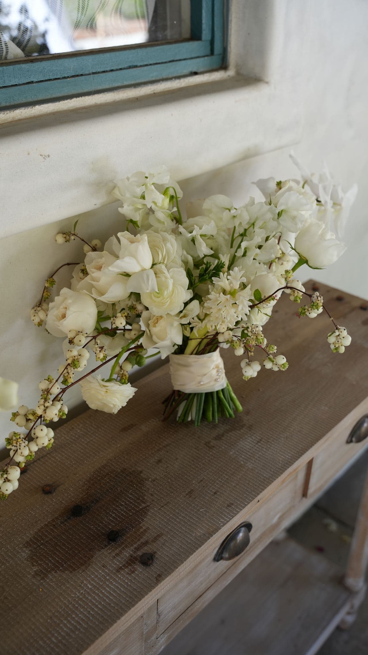 Jeune Perche, Fallbrook, CA - Luxury wedding flowers by CHIC Flowers San Diego