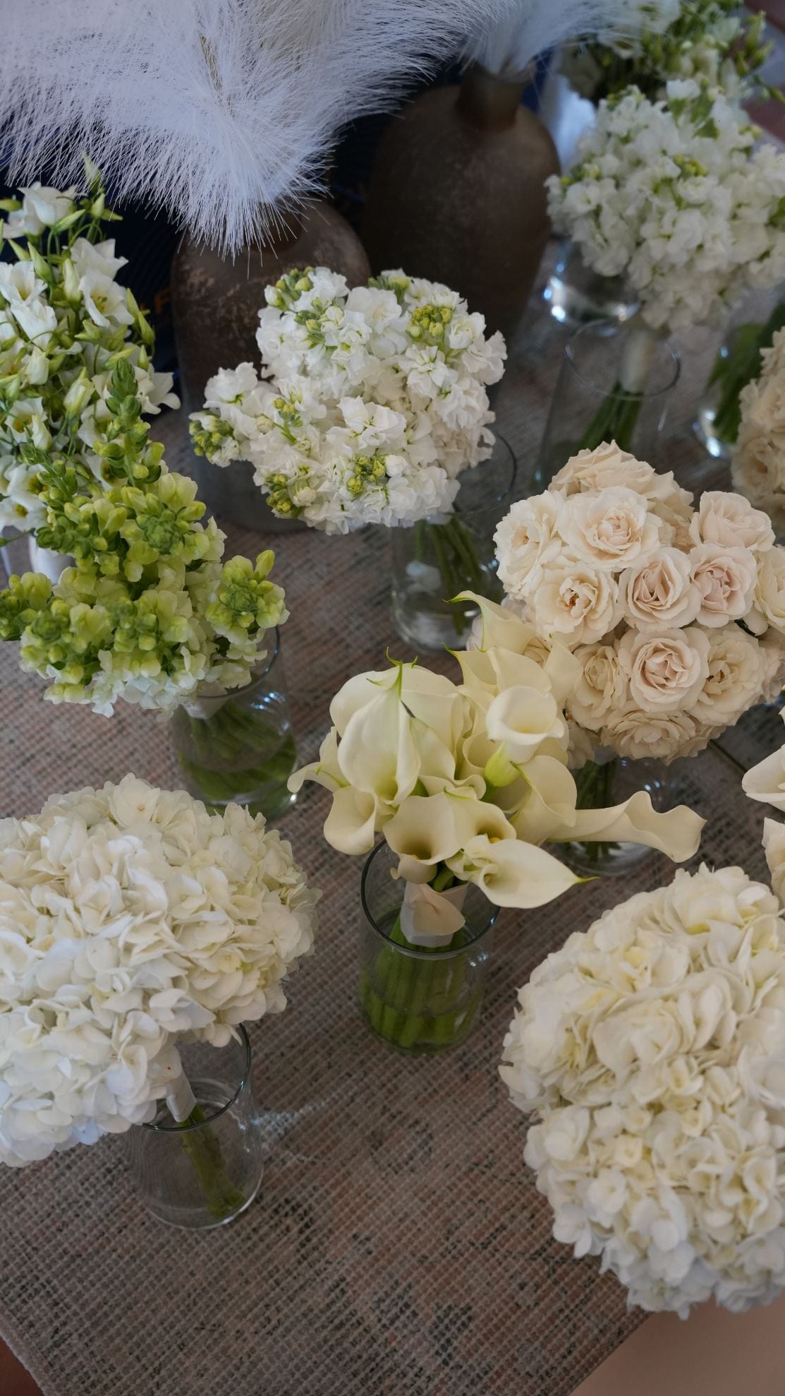 Jeune Perche, Fallbrook, CA luxury wedding flowers by CHIC Flowers - arrangement 6