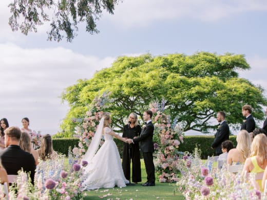 La Jolla Country Club, CA luxury wedding flowers by CHIC Flowers - arrangement 8