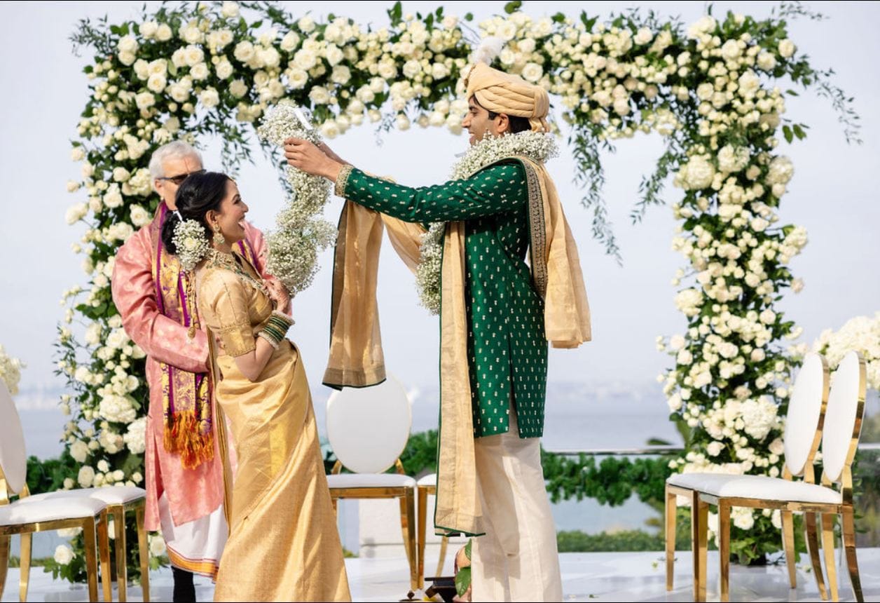 Loews Coronado Bay Resort, CA luxury wedding flowers by CHIC Flowers - arrangement 7