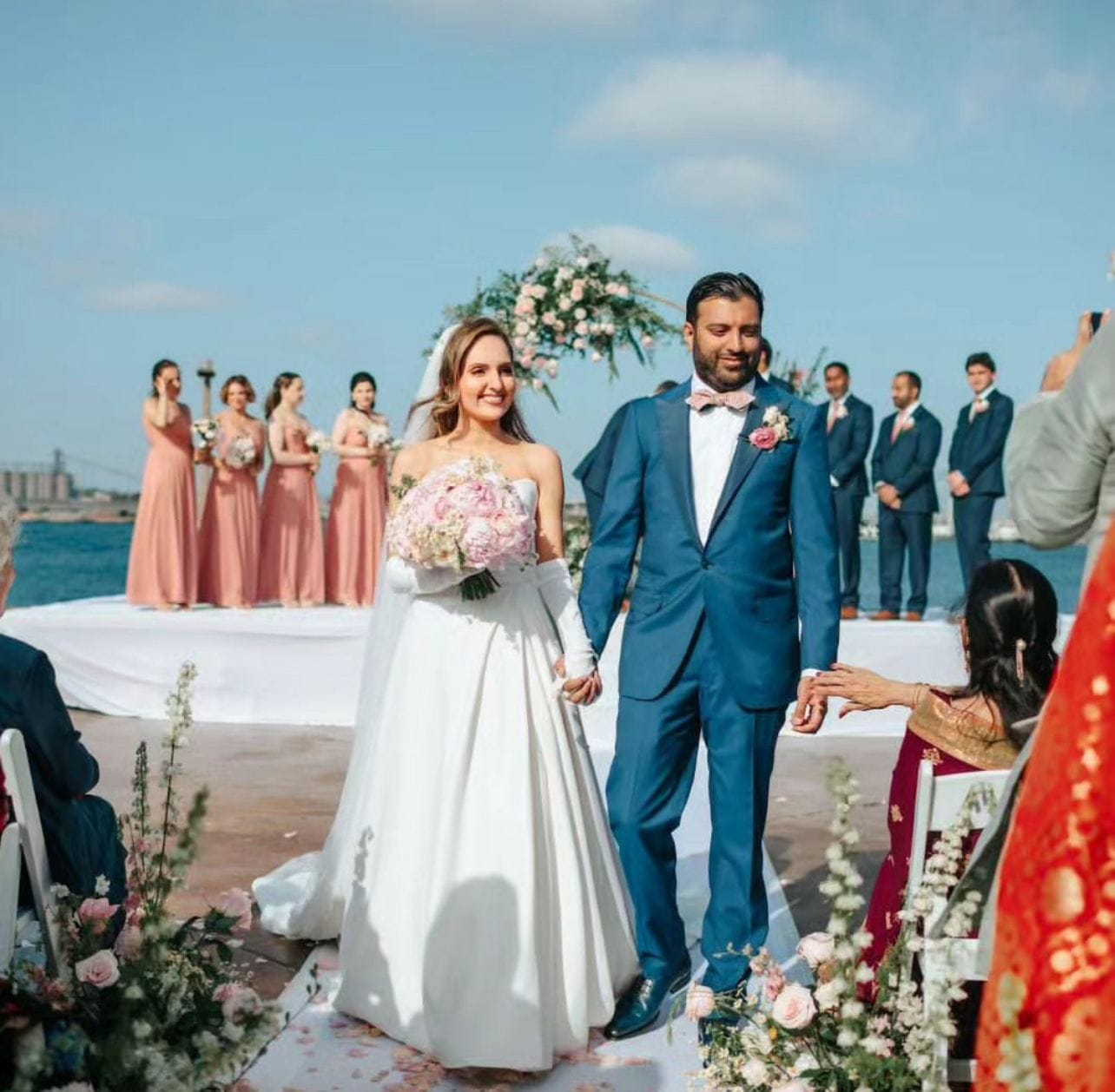 Marriott Resort, Coronado, CA luxury wedding flowers by CHIC Flowers - arrangement 6