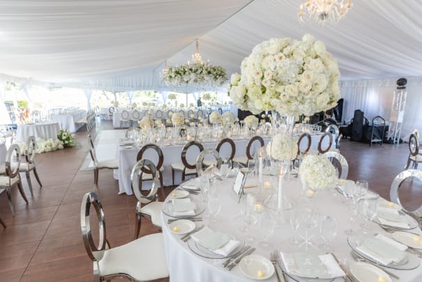 Santa Luz Country Club, CA luxury wedding flowers by CHIC Flowers - arrangement 2