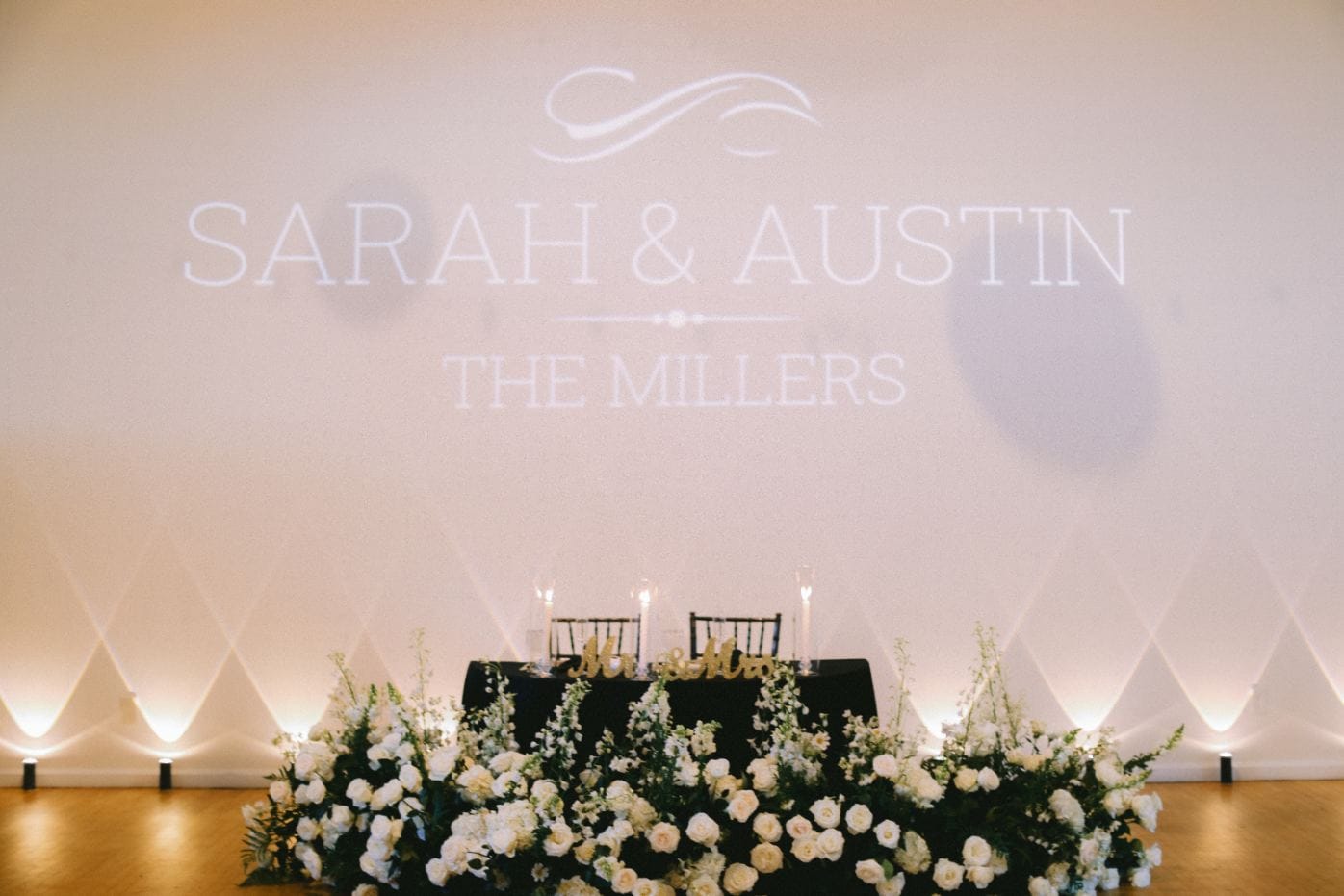 White Wedding at the Wedding Bowl luxury wedding flowers by CHIC Flowers - arrangement 6