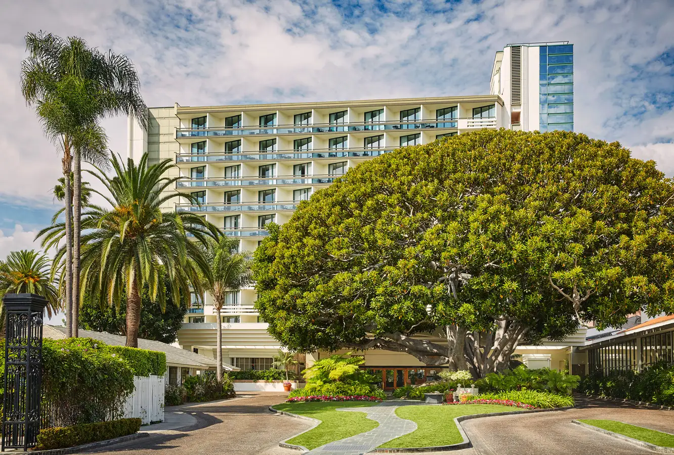 Fairmont Miramar Hotel & Bungalows — Indian Wedding Florist
