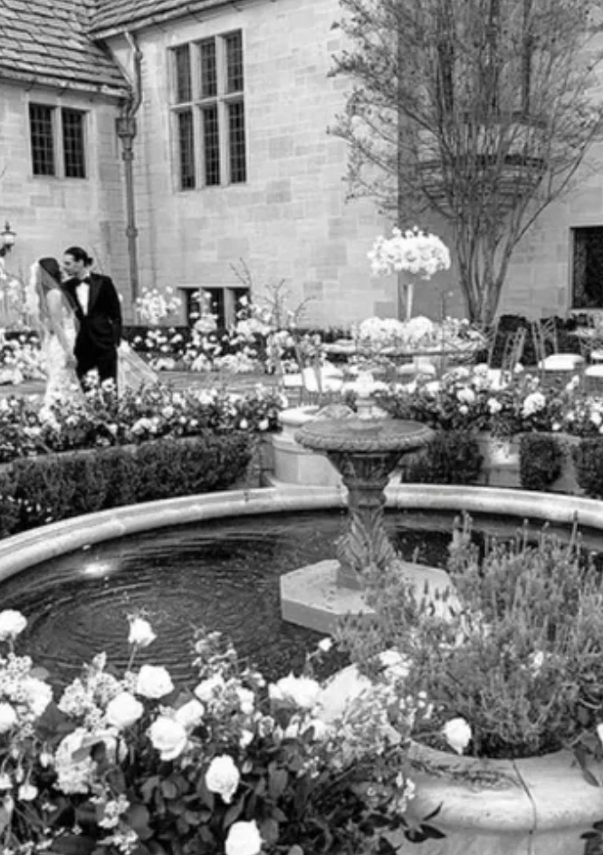 Jewish Wedding Flowers & Chuppah Design